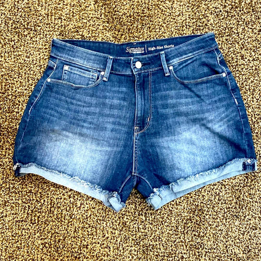 Levis shorts. Sz 12